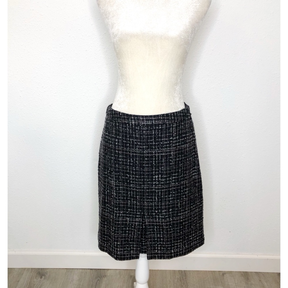 Brooks Brothers 346 Black Tweed Boucle Pleat Skirt